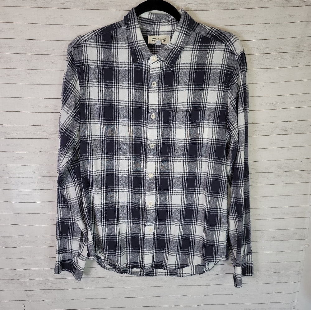 MADEWELL NAVY PLAID BUTTON DOWN, SZ MEDIUM